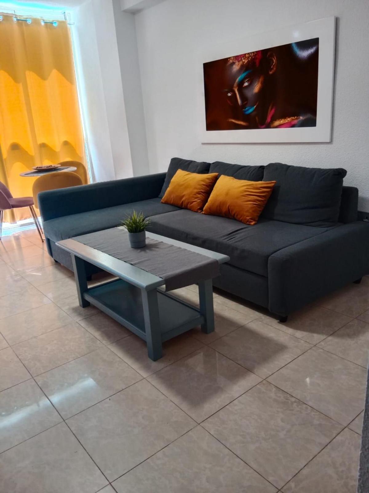 Apartamentos El Velero Torremolinos Room photo